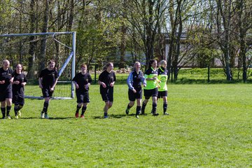 Bild 14 - Frauen SV Frisia 03 Risum Lindholm - Heider SV : Ergebnis: 8:0